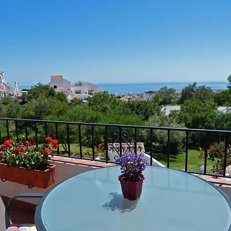 La Perla - South Facing, Sun Morning To Evening Holiday home